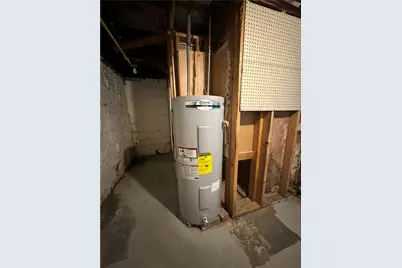 33 Violet Ave, Washington, PA 15301 - Photo 12