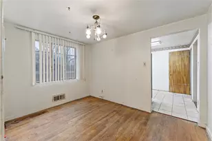 811 Eathan Ave, Pittsburgh, PA 15226 - Photo 8