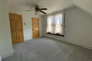 19 Lafayette St, Claysville, PA 15323 - Photo 12