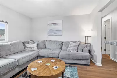 215 1/2 Dombroski Ave, New Kensington, PA 15068 - Photo 4