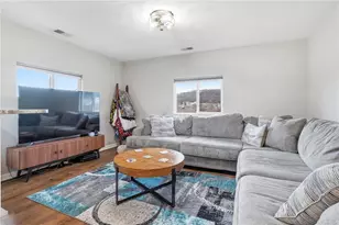 215 1/2 Dombroski Ave, New Kensington, PA 15068 - Photo 2