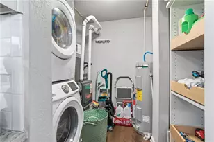 215 1/2 Dombroski Ave, New Kensington, PA 15068 - Photo 24