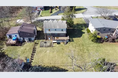515 Sequoia Dr, Pittsburgh, PA 15236 - Photo 32