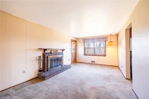 515 Sequoia Dr, Pittsburgh, PA 15236 - Photo 14