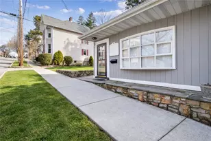 108 S St Clair St, Ligonier Boro, PA 15658 - Photo 2