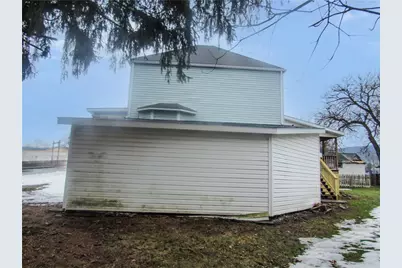 137 W Painter Street, Connellsville, PA 15425 - Photo 4