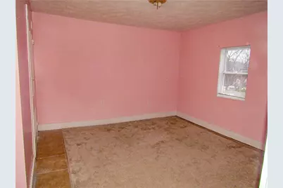 137 W Painter Street, Connellsville, PA 15425 - Photo 14