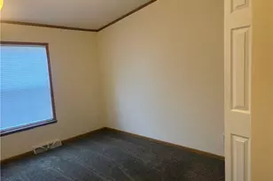 903 Union St, Farrell, PA 16121 - Photo 22