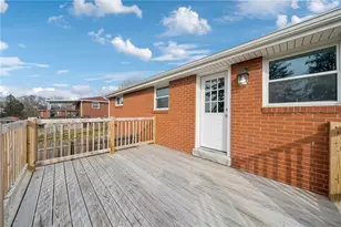 10660 Crestview Dr, Irwin, PA 15642 - Photo 22