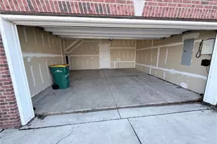 525 Gala Dr, North Strabane, PA 15317 - Photo 30