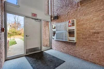 732 Forest Green Dr, Coraopolis, PA 15108 - Photo 4