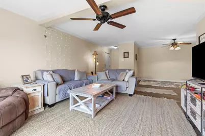 732 Forest Green Dr, Coraopolis, PA 15108 - Photo 10