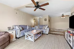 732 Forest Green Dr, Coraopolis, PA 15108 - Photo 10