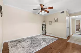 732 Forest Green Dr, Coraopolis, PA 15108 - Photo 12