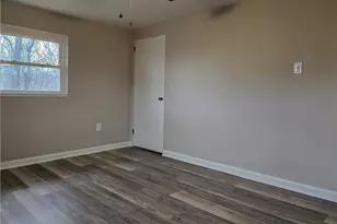 3216 Brodhead Rd, Center Township, PA 15001 - Photo 18