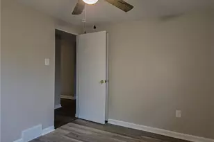 3216 Brodhead Rd, Center Township, PA 15001 - Photo 20