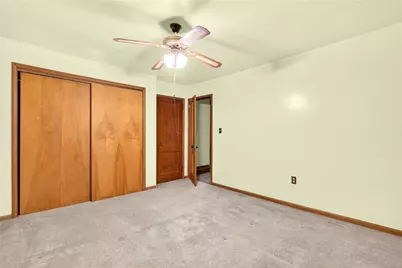 165 N Diamond St, Mount Pleasant Township, PA 15666 - Photo 30