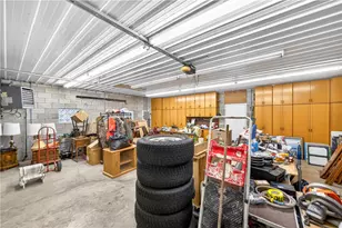 165 N Diamond St, Mount Pleasant Township, PA 15666 - Photo 42