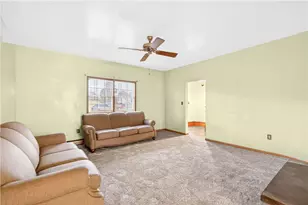 165 N Diamond St, Mount Pleasant Township, PA 15666 - Photo 12