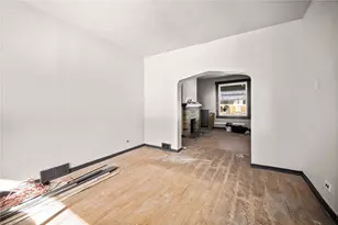 808 E 10th Ave, Munhall, PA 15120 - Photo 8