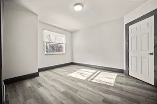 808 E 10th Ave, Munhall, PA 15120 - Photo 14