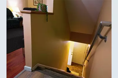 230 Whitestown Vlg #G, Butler, PA 16001 - Photo 8