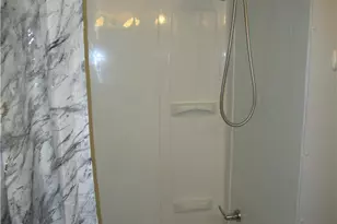 1228 N Sharpsville Ave, Sharon, PA 16146 - Photo 14