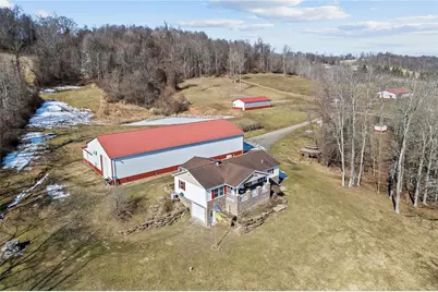 185 Dutch Glory Rd, Amity, PA 15311 - Photo 2