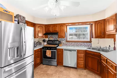 522 Spring St, Jefferson Township, PA 16134 - Photo 8