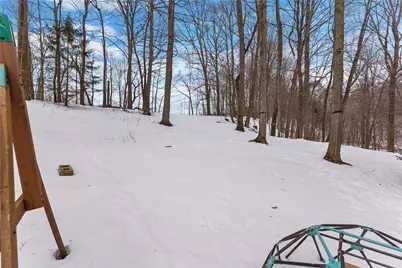 522 Spring St, Jefferson Township, PA 16134 - Photo 6