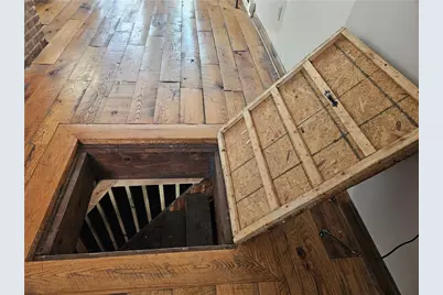 607 Middle St, Pittsburgh, PA 15212 - Photo 10