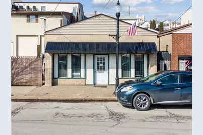135 E 6th Ave, Tarentum, PA 15084 - Photo 2