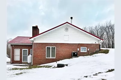 187 Wolfe Run Rd, Freedom, PA 15042 - Photo 2
