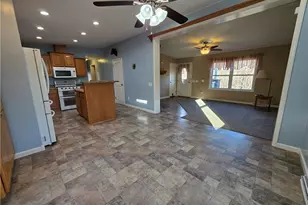 185 Dutch Glory Rd, Amity, PA 15311 - Photo 6