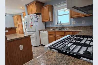 185 Dutch Glory Rd, Amity, PA 15311 - Photo 8