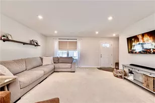 173 Alta Vista Dr, Imperial, PA 15126 - Photo 4