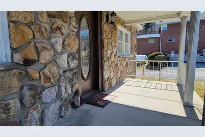 60 Strayer Street, Central City Borough, PA 15926 - Photo 4