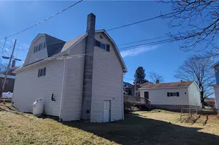 60 Strayer St, Central City Borough, PA 15926 - Photo 32