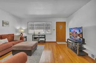 2013 Davidson St, Aliquippa, PA 15001 - Photo 6