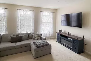 28 Remington Dr, Chartiers, PA 15301 - Photo 2