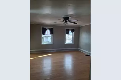 104-106 S Depot St, Mt Pleasant Boro, PA 15666 - Photo 6