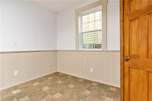 431 Fox Hill St, Greensburg, PA 15601 - Photo 22