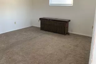 307 Pacific St, McKeesport, PA 15132 - Photo 4