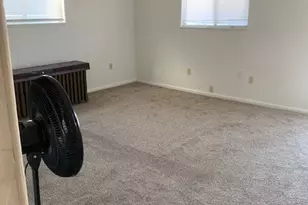 307 Pacific St, McKeesport, PA 15132 - Photo 6