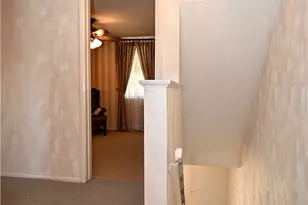 5015 Elmwood Dr, Pittsburgh, PA 15227 - Photo 24