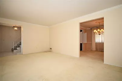 5015 Elmwood Dr, Pittsburgh, PA 15227 - Photo 14