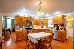 166 Pennsylvania Ave, Rochester, PA 15074 - Photo 8