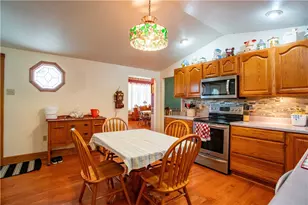 166 Pennsylvania Ave, Rochester, PA 15074 - Photo 10