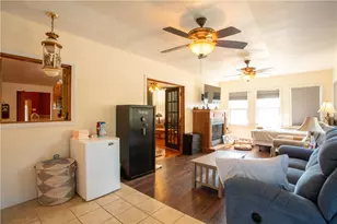 166 Pennsylvania Ave, Rochester, PA 15074 - Photo 4