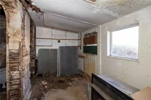 512 4th St, Marianna Boro, PA 15345 - Photo 10